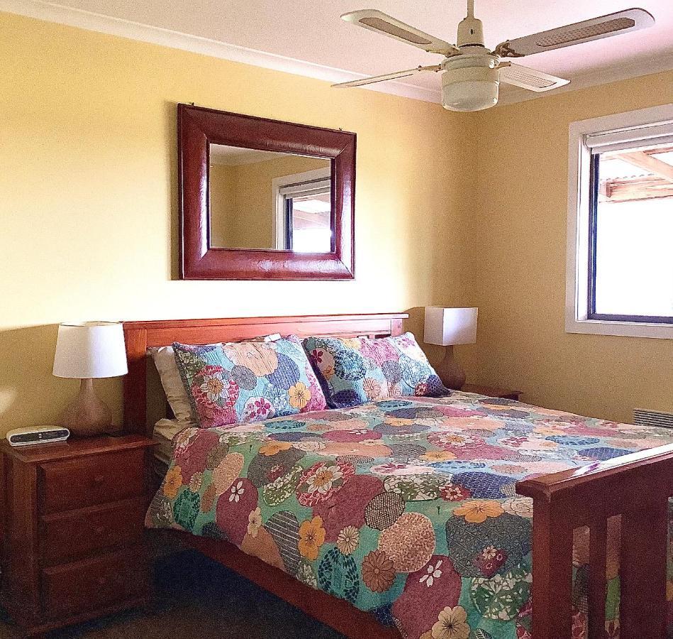Gilgraves Vineyard Farm stay *