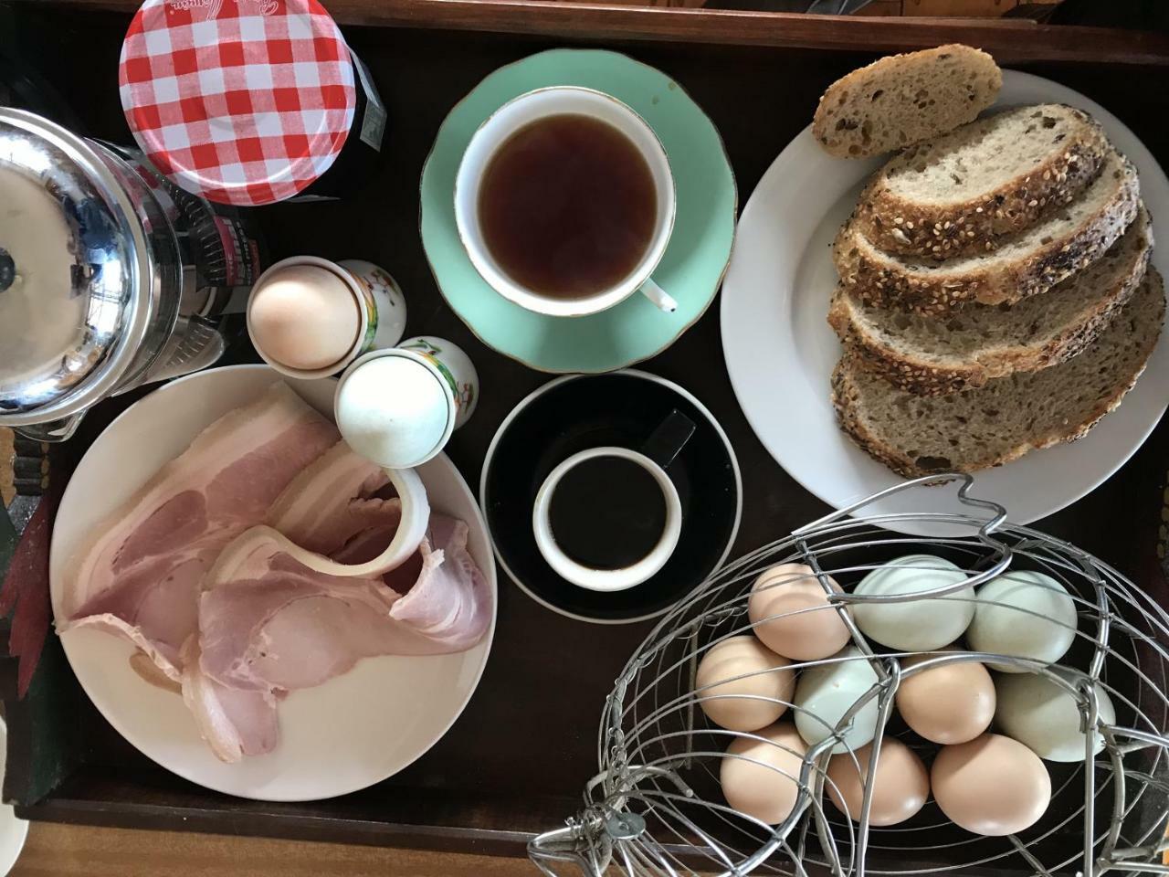 Gilgraves Vineyard Farm stay